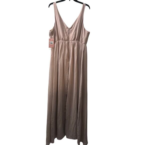 Birdie Grey Laurie Empire Dress XL
Chiffon Taupe - Picture 7 of 8